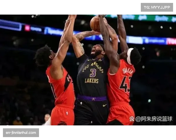 湖人胜利关键：内线进攻与二次得分优势分析